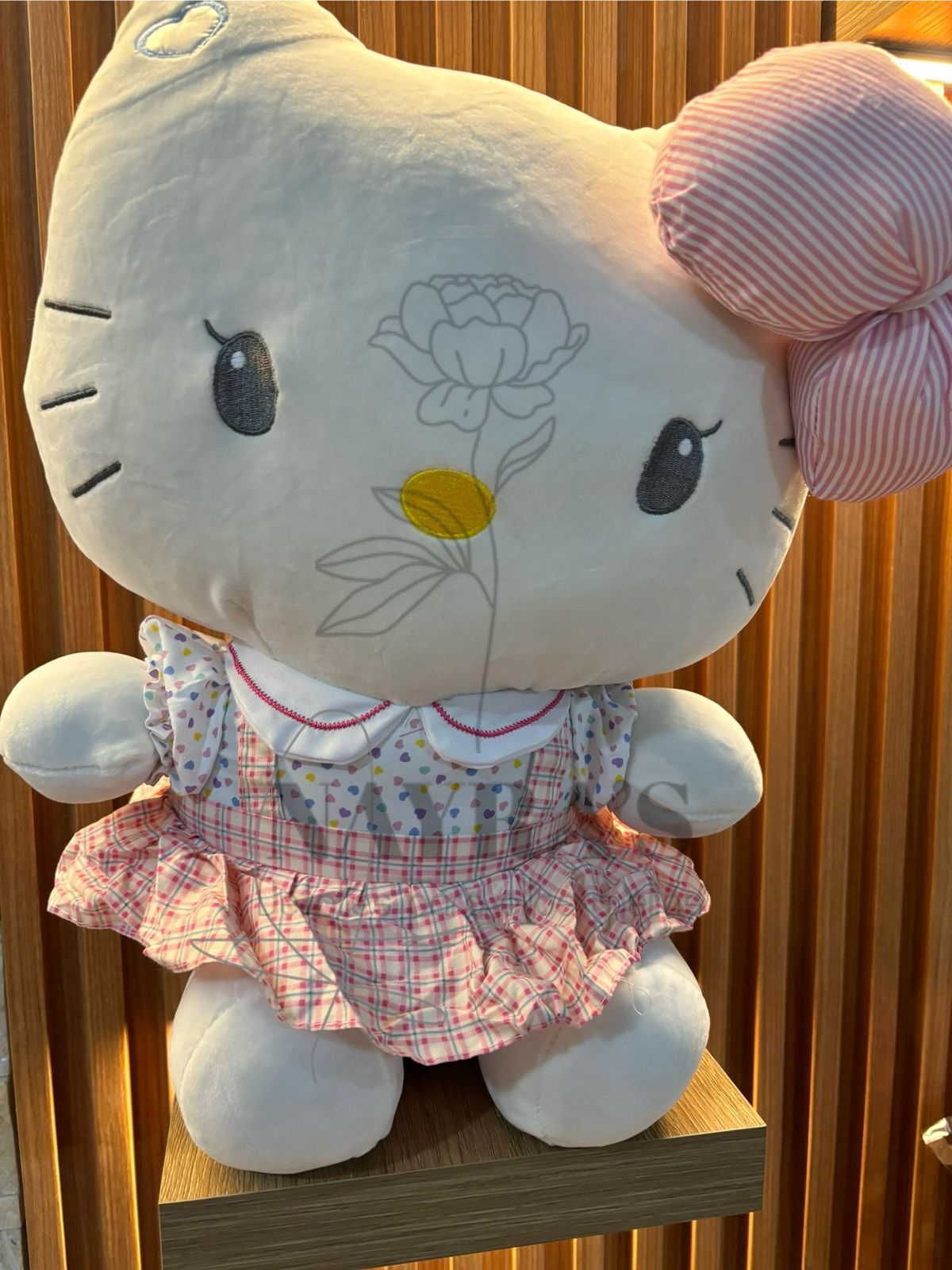 KITY CORAZONCITOS 38 CM